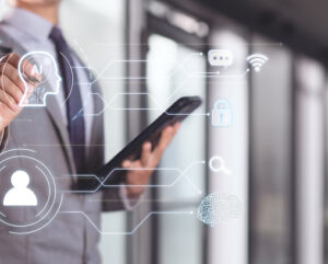 Líder utilizando inteligencia artificial con enfoque en inteligencia emocional y bienestar - ContextoCero