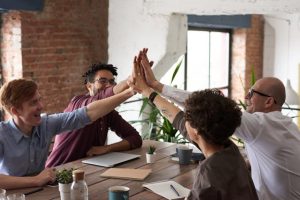 Aplicación de herramientas de psicología positiva para transformar el liderazgo y el bienestar del equipo - ContextoCero